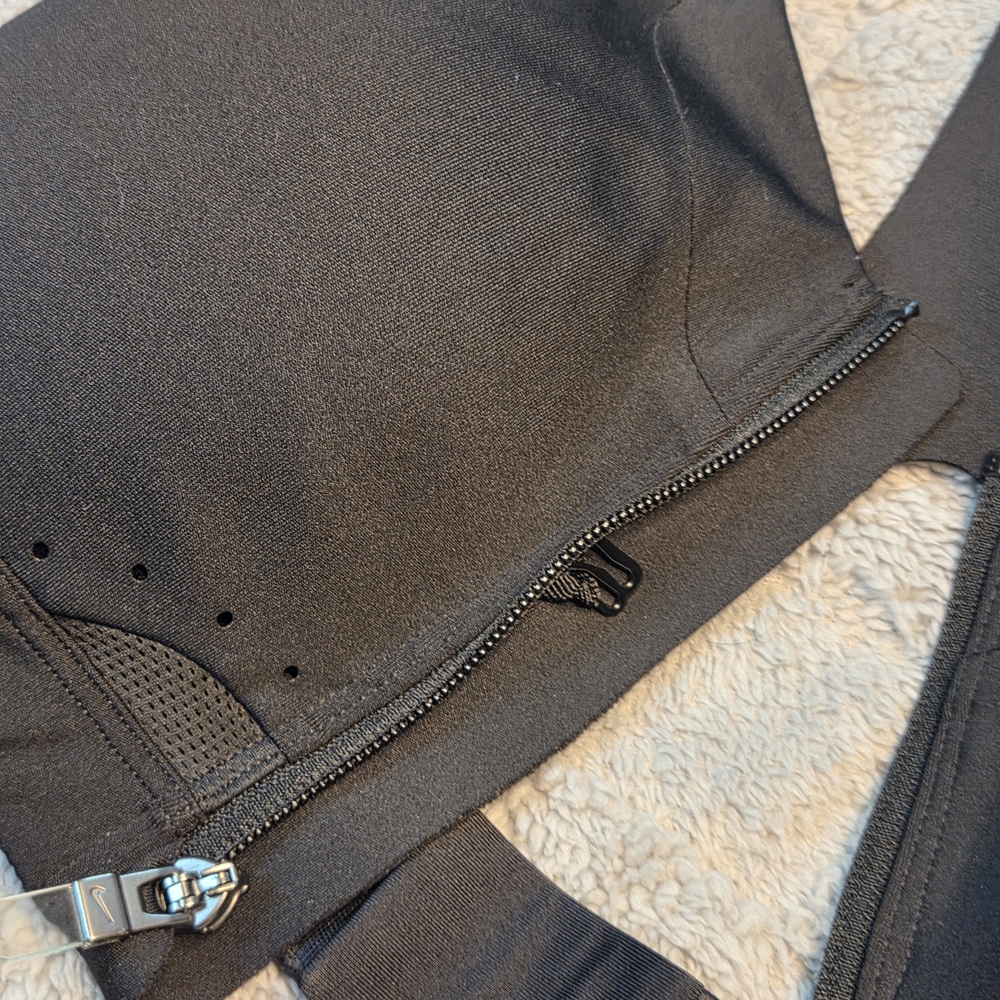 NIKE Dri-FIT Alpha High-Support Padded Full Zip Sports Bra Size Small F-G - Picture 5 of 10